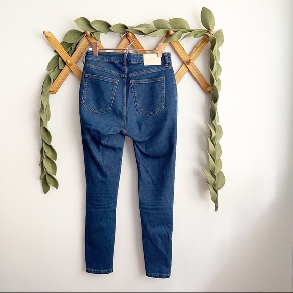 Everlane The Curvy High Rise Crop Jeans - Picture 5 of 7